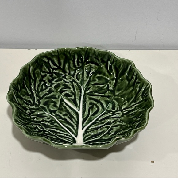 Olfaire Green Leaf Design  Decorative Bowl - Picture 1 of 6